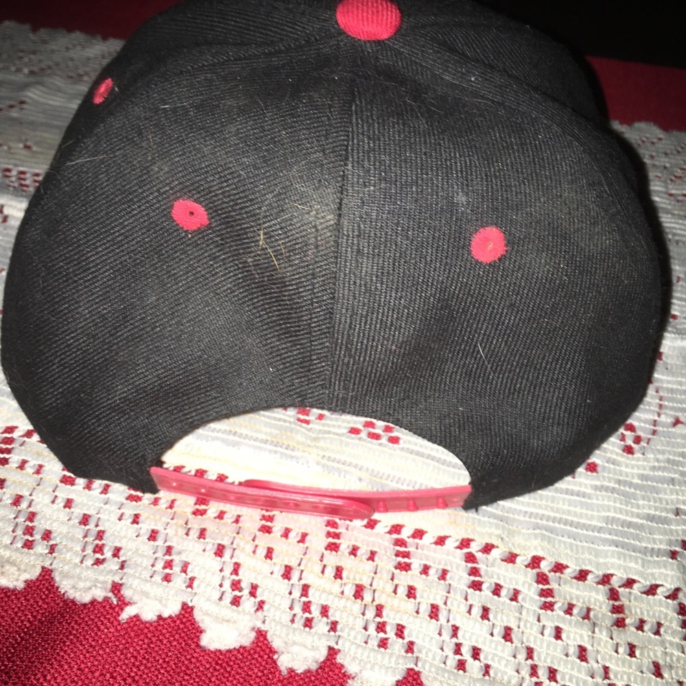 SnapBack - Picture 2 of 2